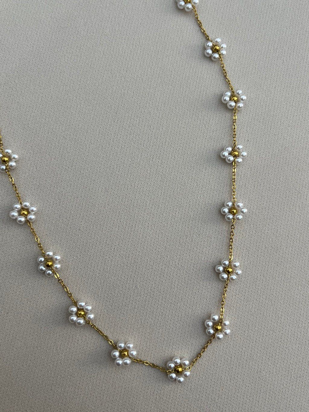 Collana Flower