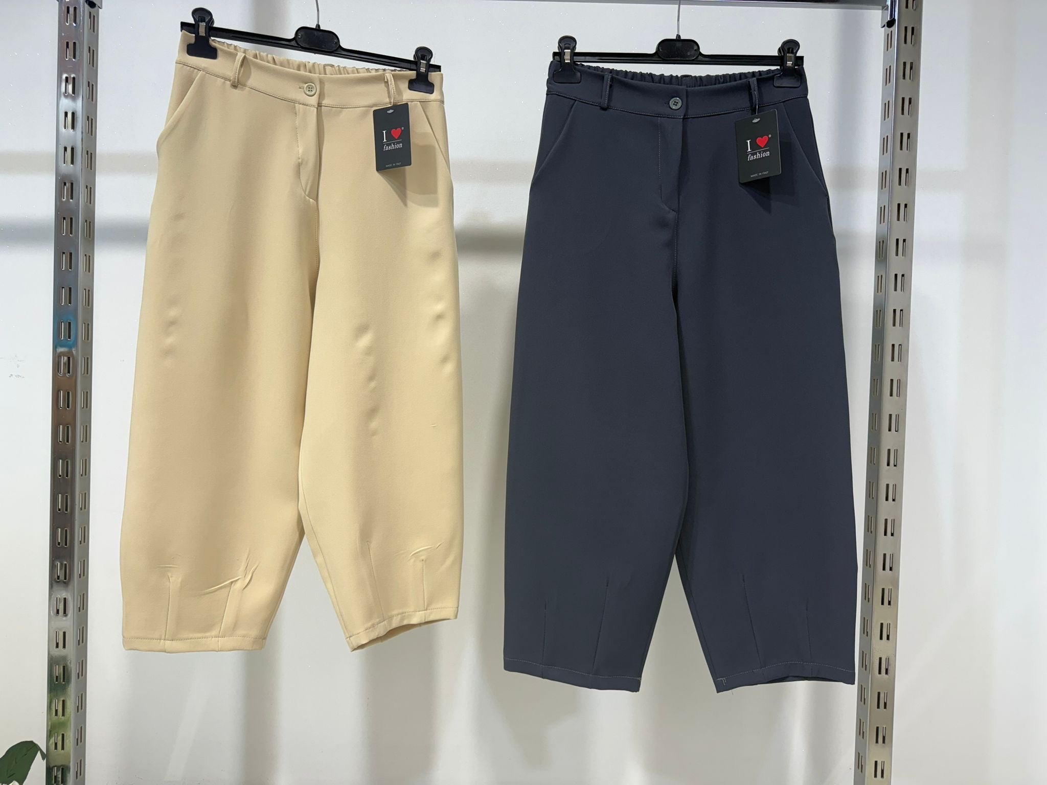Pantalone London
