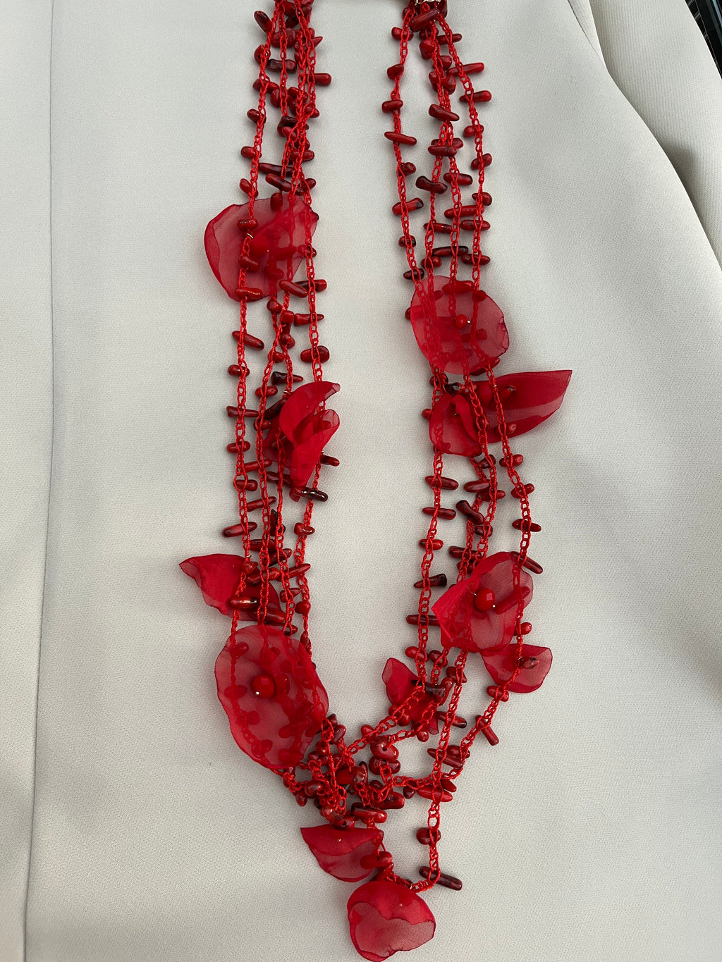 Collana Arya