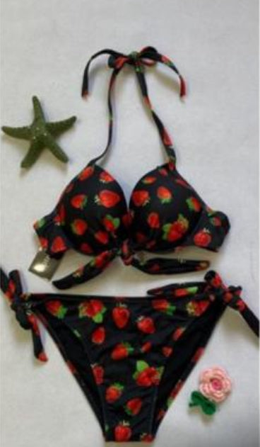 Costume Strawberry (2043)