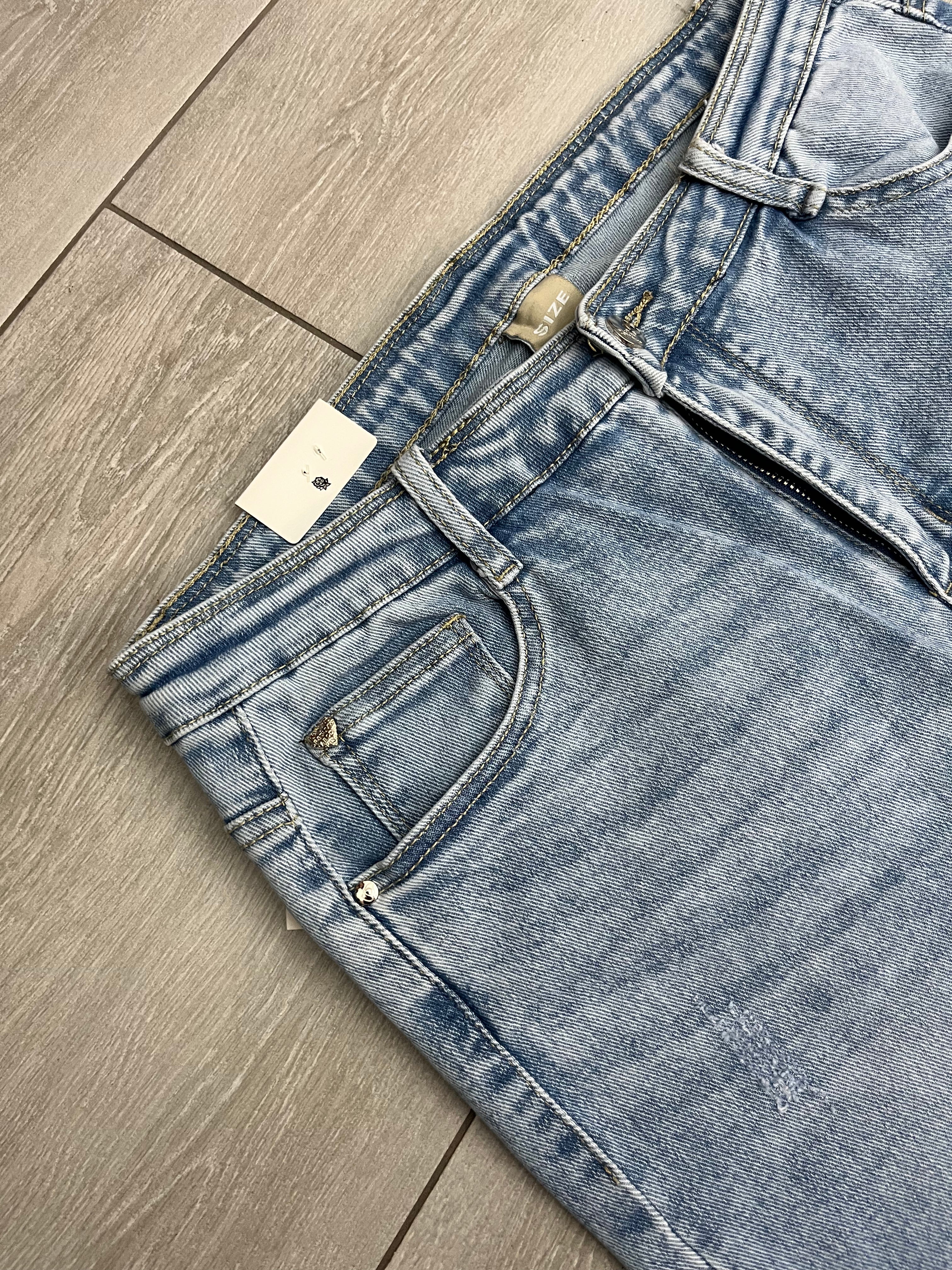 Jeans graffiato