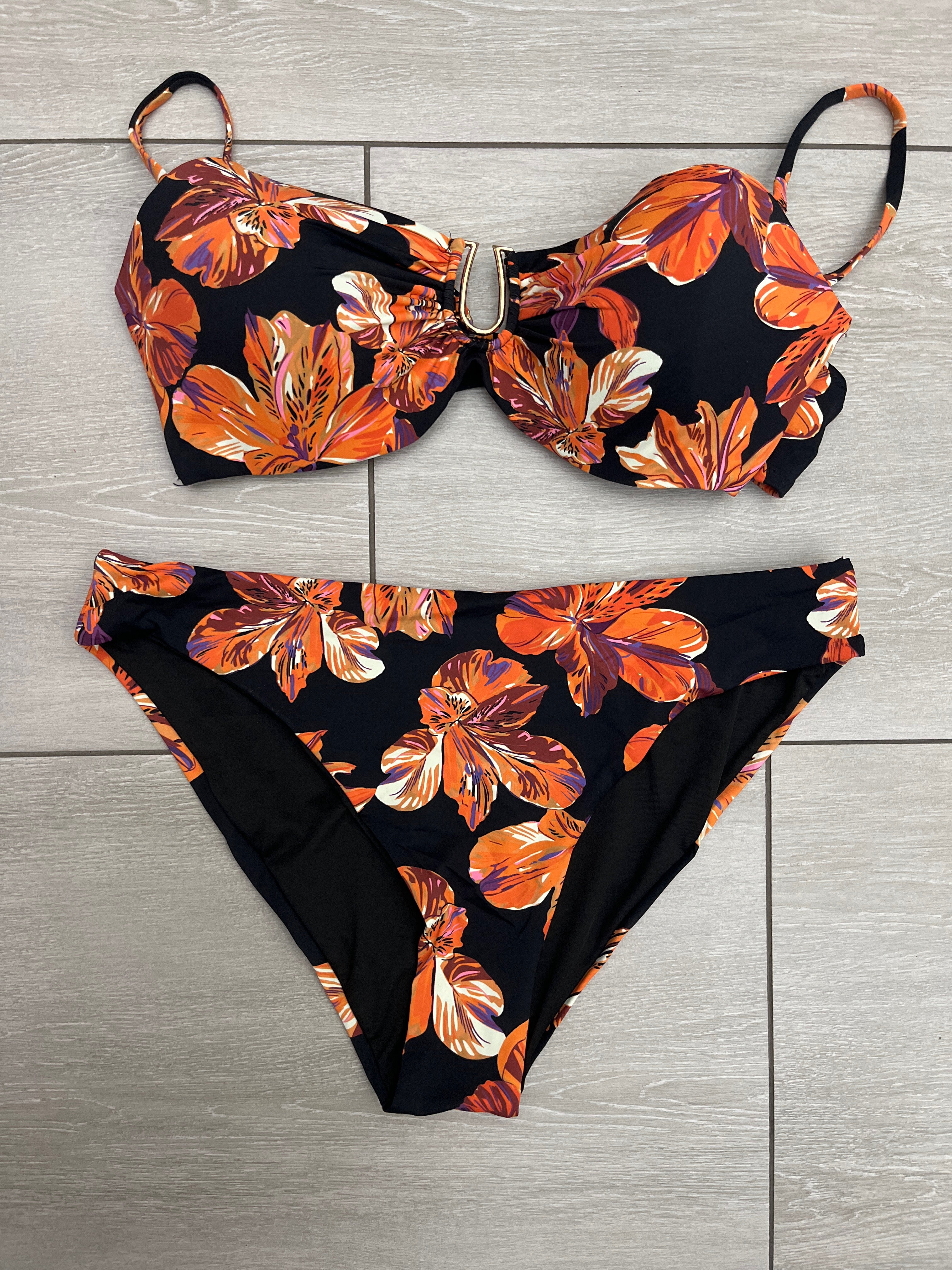 Costume Flower